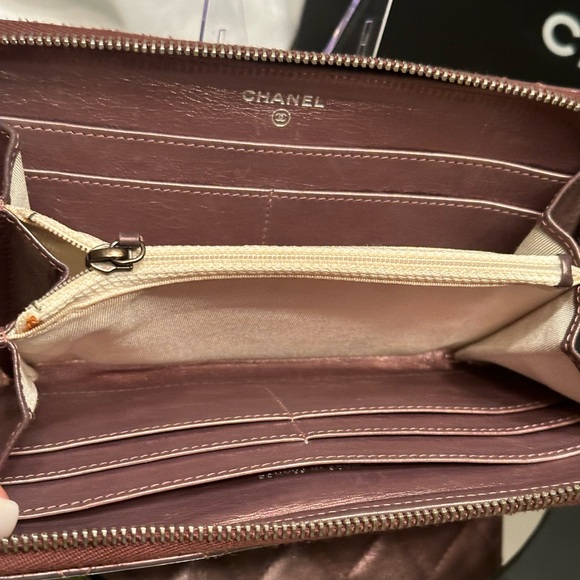 Authentic Chanel Matelasse Long Wallet Round zipper Leather purple. - Picture 10 of 17